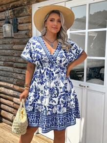 SHEIN LUNE Vestido corto con cuello en V y estampado floral pequeño para mujer de talla grande, apto para aeropuerto, fiesta del té, graduación, romántico y elegante, atuendo de vacaciones minimalista, simple y a la moda, adecuado para uso diario, atuendo de bloguera de , fiesta elegante personalizada, estilo elegante para eventos diarios, vacaciones y fiestas, vestido bohemio/hippie mini que estiliza la cintura - Azul y blanco - Ver 6