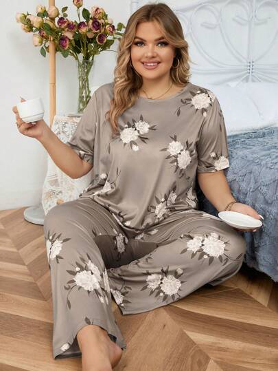 SHEIN Plus Size Short-Long Gray Floral Milk Silk Knitted Pajama Set, Outfits