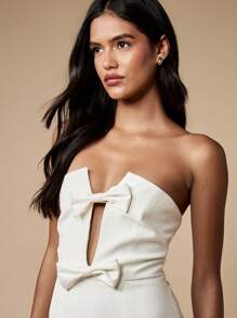 MISSGUIDED Vestido mini sin tirantes con detalles de lazo doble en la parte delantera, ajustado, para fiestas, cócteles, bodas, invitados, verano, primavera, vacaciones, moderno y elegante