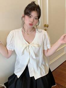 Dazy Plus Plain Color Lace-Up Collar Short White Short Sleeve Shirt