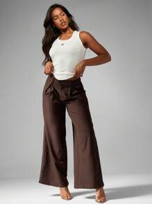 MISSGUIDED Pantalones de vestir de pierna ancha de raya diplomática de alta cintura para uso en la oficina, carrera y trabajo, pantalones palazzo de invierno y otoño para uso en negocios - Marrón - Ver 1