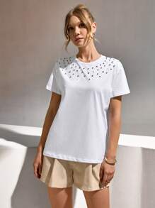 CLARA VERO Rhinestone Detail Round Neck Tee - White - View 4