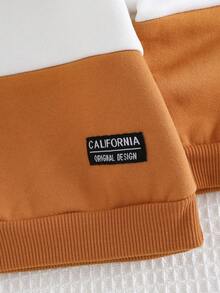 Cozy Pixies Felpa girocollo a maniche lunghe con fantasia a blocchi di colore per bambino