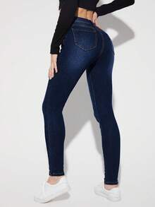 SHEIN Essnce 斜口袋紧身牛仔裤，女士休闲纽扣、口袋、拉链高腰紧身长款深色洗水紧身女式牛仔裤，春/秋，休闲日常穿着 - 深色水洗藍 - 查看 8