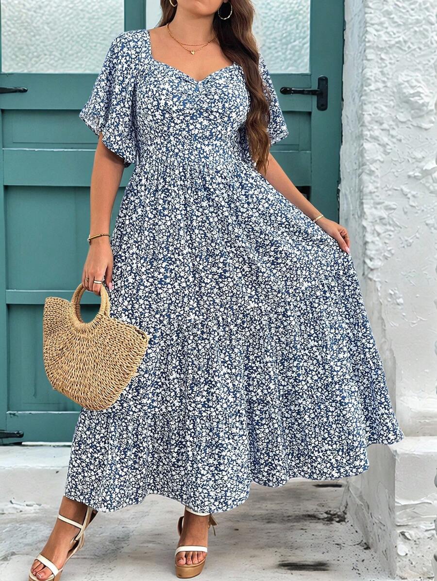 SHEIN Clasi Curve Plus Size Women's Romantic Daily Leisure Vacation Blue And White Ditsy Floral Sweetheart Neck Ruffled Lotus Sleeve Waist A-Line Long Dress,Honeymoon Outfits Woman,Summer Dresses For Women,Vacation Outfits Woman,Country Concert Outfit,Casual Dress,Ruffle Skirt,Going Out,Ditsy Floral Dress Women - Blue and White - View 1