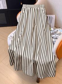 Franclia Fashionable Striped Casual Versatile A-Line Skirt Fall Cloth For Women - Black and White - View 7