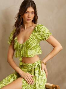L'Amorae Tropical Print Tie Front Ruff Sleeve Cropped Summer Top,  Summer Outfits For Women, Beach Vacation Outfits For Women, Brunch Outfits For Women