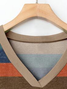 Mellowie 度假休闲复古拼色条纹图案宽松短袖 V 领口袋 T 恤，大码女款，适合夏季 - 彩色 - 查看 5