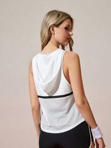 CourtClass 女式夏季简约无袖连帽运动卫衣 - 白色 - 查看 2