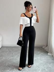 Selianne Mono elegante de mujer con color contrastante y hombros al descubierto para el verano - Blanco y Negro - Ver 1