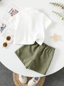 SHEIN 男童女童休闲日常菱形印花白色 Polo 衫和橄榄绿短裤两件套，适合春夏季 - 軍綠色 - 查看 2