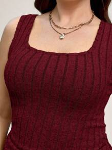 SHEIN LUNE Plus Size Women's Solid Color Wide Strap Simple Ribbed Tank Top, Casual Everyday Wear - Burgundy - View 6