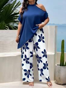 SHEIN LUNE Plus Size Blue Casual Loose Off-Shoulder Two-Piece Suit, Suitable For Summer, Contrast Vintage Blue And White Print Wide-Leg Pants And Off-Shoulder Asymmetrical Hem Shirt, Women's Two-Piece Suit, Resort Style, Holiday Outfit, Bohemian Style, Old Style, Ins Blogger Outfit, 2-Piece Suit,Simple And Stylish For Mother's Day - Navy Blue - View 5