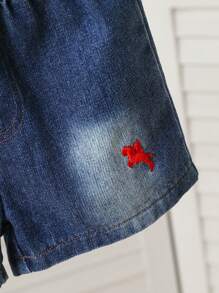 2 件婴幼儿男童韩版彩色条纹圆领短袖 T 恤和海军蓝刺绣牛仔短裤套装，适合春夏季休闲、度假、派对穿着