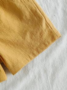 SHEIN Vintaside Kids طقمين ملابس أنيقة وعصرية للأطفال البنات لفصلي الربيع والصيف، طراز القرية المجعد المنقش