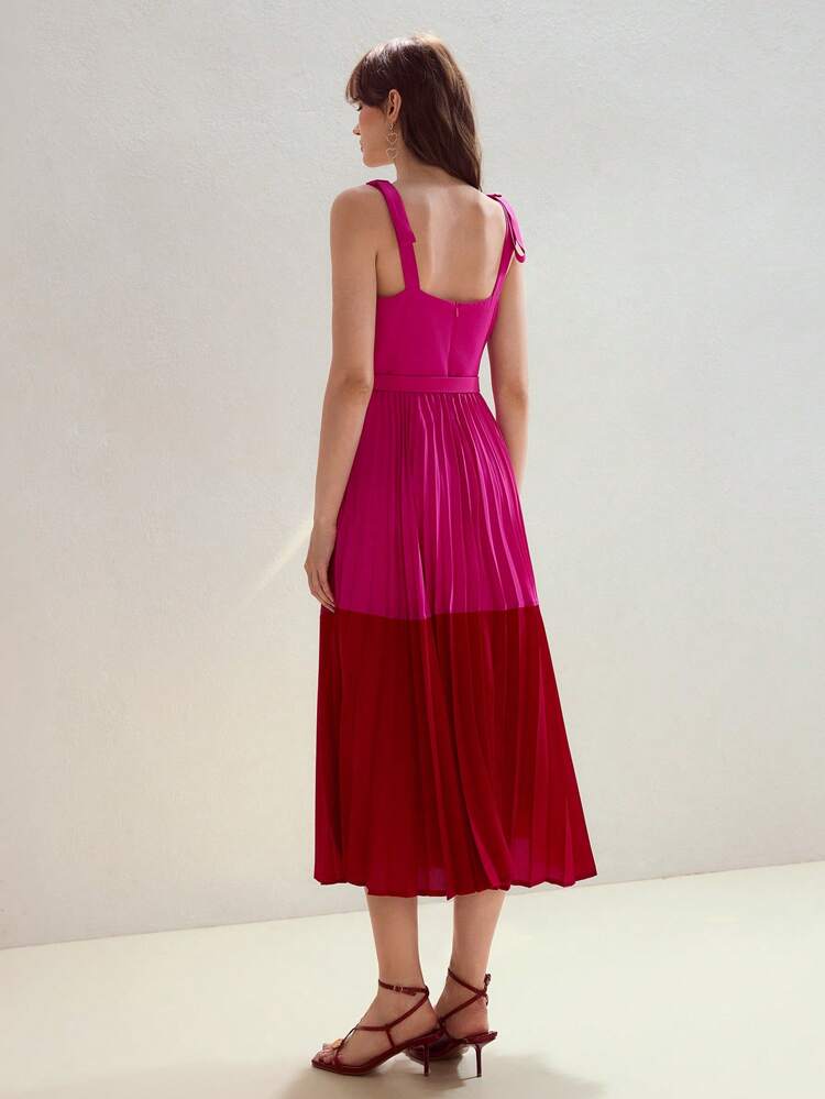 MOTF STUDIO COLORBLOCK PLEATED ZIPPER CAMI DRESS
