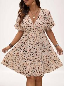 SHEIN LUNE Plus Size V-Neck Short Allover Print Mother Day Dress, Summer - Multicolor - View 4
