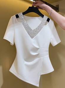 Franclia 夏季时尚闪亮V领镂空不对称下摆T恤女短袖上衣 - 白色 - 查看 4