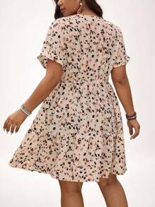 SHEIN LUNE Plus Size V-Neck Short Allover Print Mother Day Dress, Summer - Multicolor - View 2