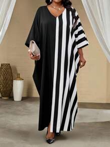 SHEIN Lady Spring And Summer Elegant Commuting Office Casual Boho Black And White Woven V Neck Split Batwing Sleeve Tunic Dress Kaftan Dress Long Quarter Sleeves Plus Size Dresses Plus Size Abayas Elegant Women Dresses Classy Outfits Modest Dress Abaya Dress Women Clothing Summer Vacation Dress Vacation Summer Outfits For Women Summer Dresses For Women Vacation Outfits Women - Black and White - View 7