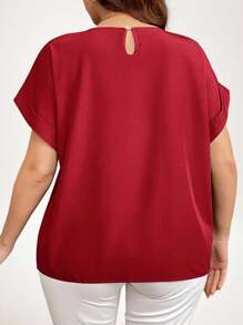 SHEIN LUNE Plus Size Solid Color Round Neck Short Sleeve Casual Shirt Valentine Day Vacation Outfits Woman Summer Outfits For Women Going Out Tops Women,Business Casual Woman,Summer,Cute Shirts,Office Business Casual Woman