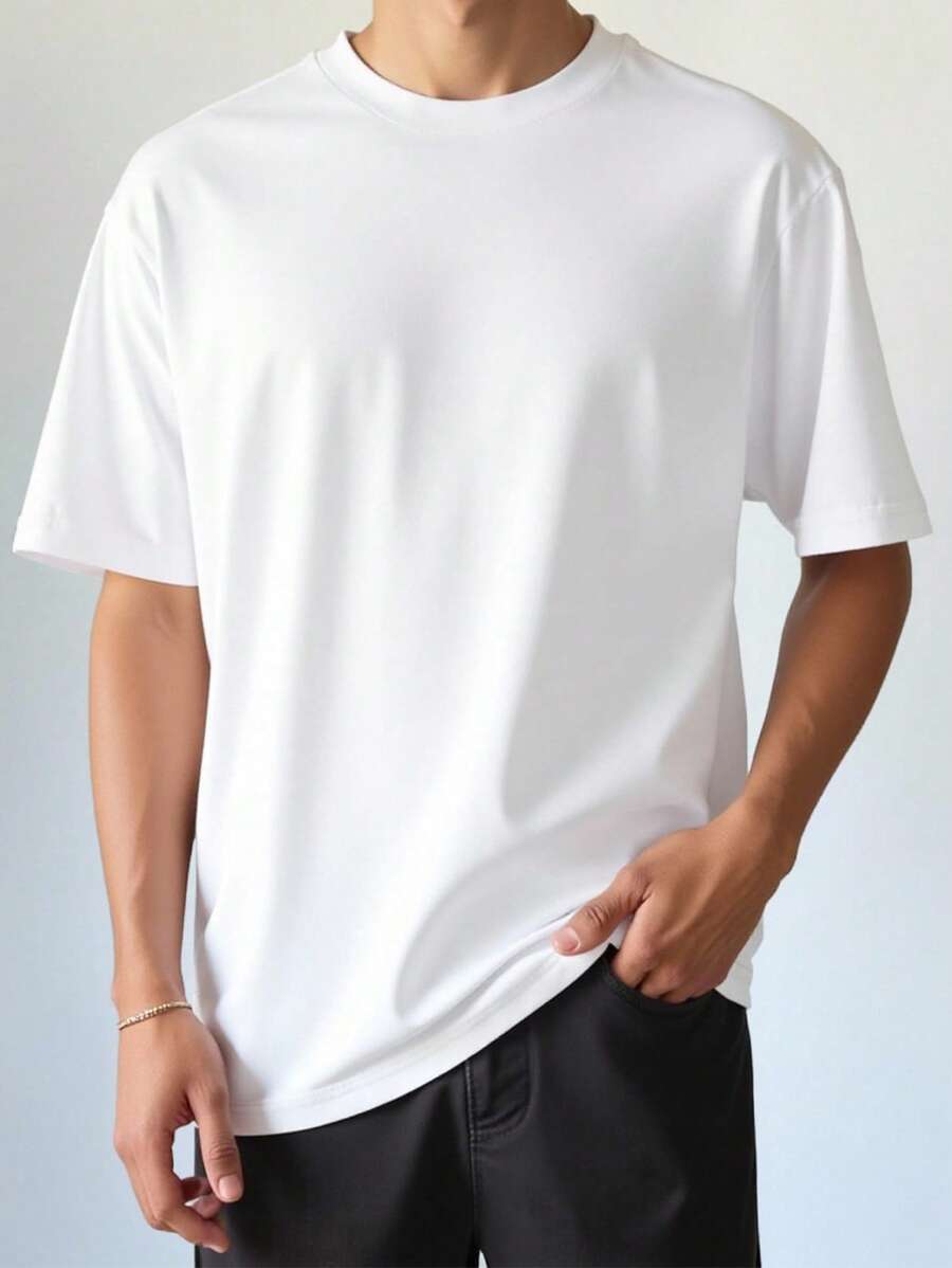 SHEIN 青少年男孩休闲街头服饰纯色百搭舒适纯色圆领短袖白色 T 恤，适合通勤、上学、日常穿着、旅行、运动、春夏季 - 白色 - 查看 1