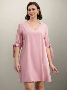 Flouryn Plus Scallop Trim Knot Cuff Dress - Pink - View 2