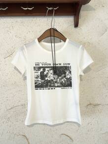 SHEIN EZwear Damen Y2K 90er Jahre Vintage T-Shirt mit Gitarren-Grafik und Spruch, kurz geschnitten