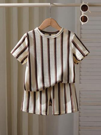 Souflis Souflis 2 Stücke/Set Sommer Waffel-Streifen Kurzarm T-Shirt und Shorts Set für Kleinkind hergestellt aus hochwertigem Waffelmaterial, einfaches Rundhalsdesign, lebhaftes Streifenmuster auf der Brust, Shorts mit elastischem Bund, geeignet für Ausflüge, Feiertage, Reisen, Entspannung, Sonnenbaden, Sommer