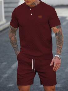Manfinity CasualCool Men's Round Neck Short Sleeve Casual T-Shirt And Drawstring Waist Shorts Set Casual Two Pieces Set Men - Burgundy - View 5