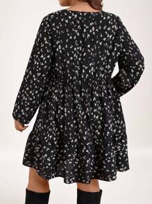 SHEIN LUNE Plus Fall Outfits Ditsy Print Lantern Sleeve Ruffle Hem Smock Dress For Fall Fall Women Clothes Fall Wedding Guest Dress Thanksgiving Outfit Holiday Outfit Holiday Party Dress Plus - Black - View 2