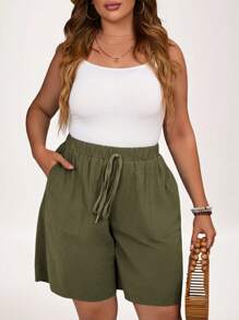 SHEIN LUNE 大尺碼女士前扣彈性腰短褲