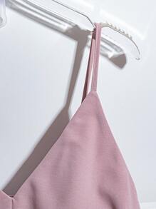 Franclia 夏季粉色V领吊带背心，浪漫休闲，腰带系带，简约都市优雅度假风吊带上衣