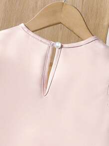 SHEIN 2 件套少女套装：优雅 3D 花卉装饰上衣和宽腿褶皱裤 - 粉色 - 查看 4