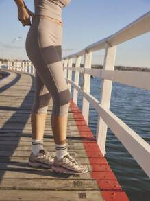 Aralina Bộ đồ thể thao bó sát & quần legging màu trơn - Cà phê nâu - Xem 4