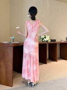 Celisse Women's Handmade 3D Flower Decor Bodycon Dress (Random Cut)