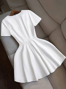 Franclia Women's Elegant White Cross-Wrap Double-Breasted Short Sleeve Cinched Waist Mini Dress, Summer