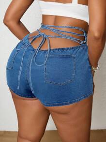 SHEIN CURVE+ شورت جينز مع ربطة خلفية للنساء المقاسات الكبيرة ، صيفي للنساء في المهرجانات