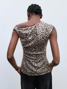 Maija Women Asymmetrical Sleeveless Top, Brown Leopard Print, Sequined Fabric, Suitable For Music Festival, Party, Holiday, Birthday, Minimalist Stylish Sexy Side Slit Fitted Top, Office Summer Going Out Tops Women Club Women Sexy Going Out Tops Women Rave Animal Print Going Out Tops Women Club Women Sexy Party Concert - Brown - View 4
