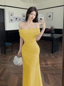 Modelyn Women's Elegant Mesh Off Shoulder Cinched Waist Ruffle Dress For Weddings, Dates