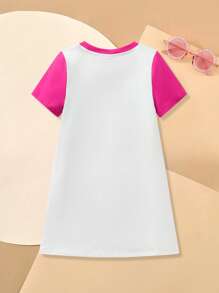 CoComelon X SHEIN 年轻女孩卡通人物图案拼色可爱休闲短袖连衣裙