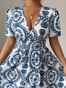Elenzga Women's Blue & White Print V-Neck Cinched Waist Casual Mini Dress, Flattering And Holiday Style