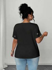 Elenzga Women Plus Size Short Sleeve Rhinestone Bowknot Pattern T-Shirt - Black - View 2