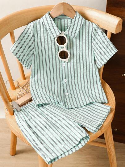 SHEIN 适合年轻女孩的两件套：编织纹理条纹衬衫和短裤，夏季休闲装