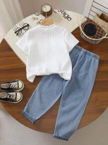 SHEIN 2pcs/Set Young Boy Fashion Versatile White Patterned Knit Fabric Embroidered Decor Round Neck Short Sleeve Top & Elastic Waist Real Denim Wash Long Pants Set, Suitable For Outdoor, Vacation, Shopping, Party, Photo Shooting - White - View 2
