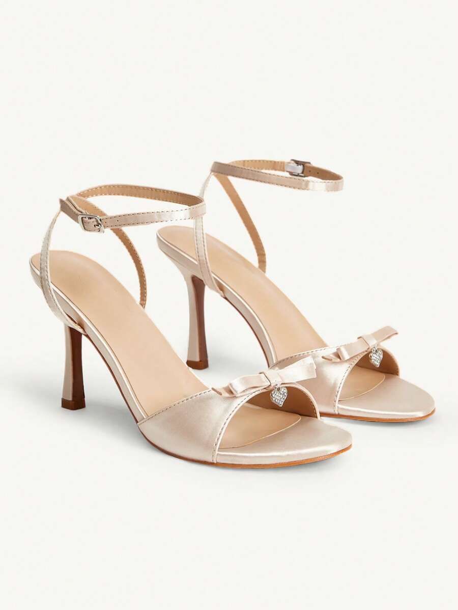 SHEIN X Belle Mariano CUCCOO CHICEST Giày cao gót mũi tròn quai chữ T màu mơ cho nữ - Màu be - Xem 1