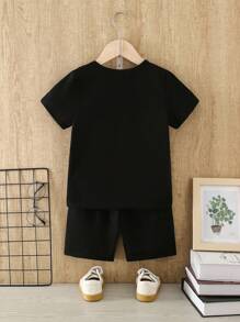 2件套男童休闲可爱卡通水豚图案短袖T恤和裤子套装男童套装男童T恤男童2件套青少年男童衬衫 - 黑色 - 查看 2