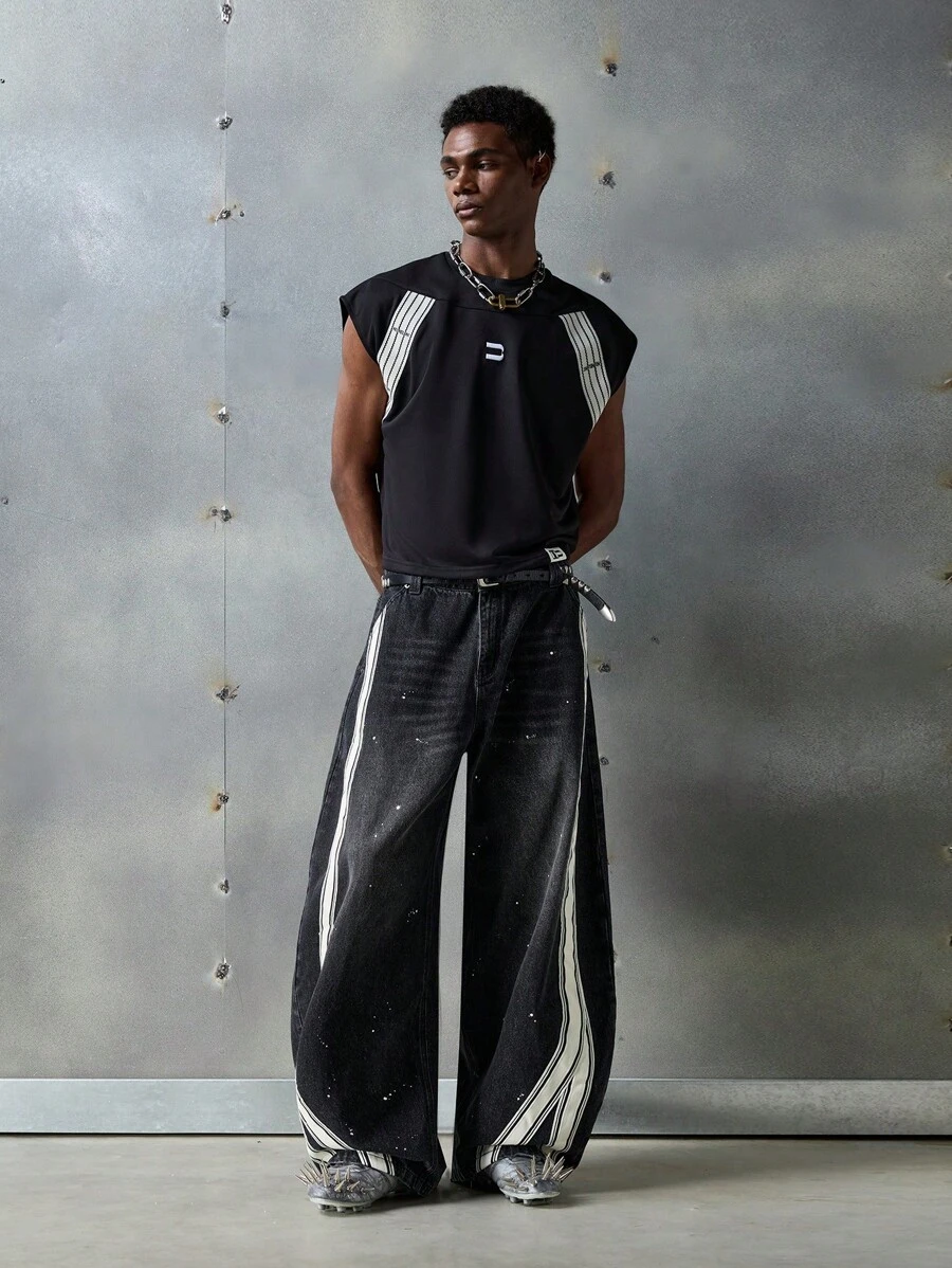 NEON BLANC Men's Streetwear Loose Fit Embroidered Curved Hem Long Denim Jeans - Black - View 1