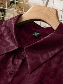 DreamSkyne 大码女式豹纹长袖单排扣宽松时尚衬衫 - 酒紅色 - 查看 4