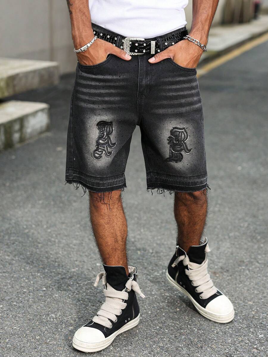 Manfinity EMRG 男士牛仔短裤，适合夏季的时尚 - 深灰色 - 查看 1